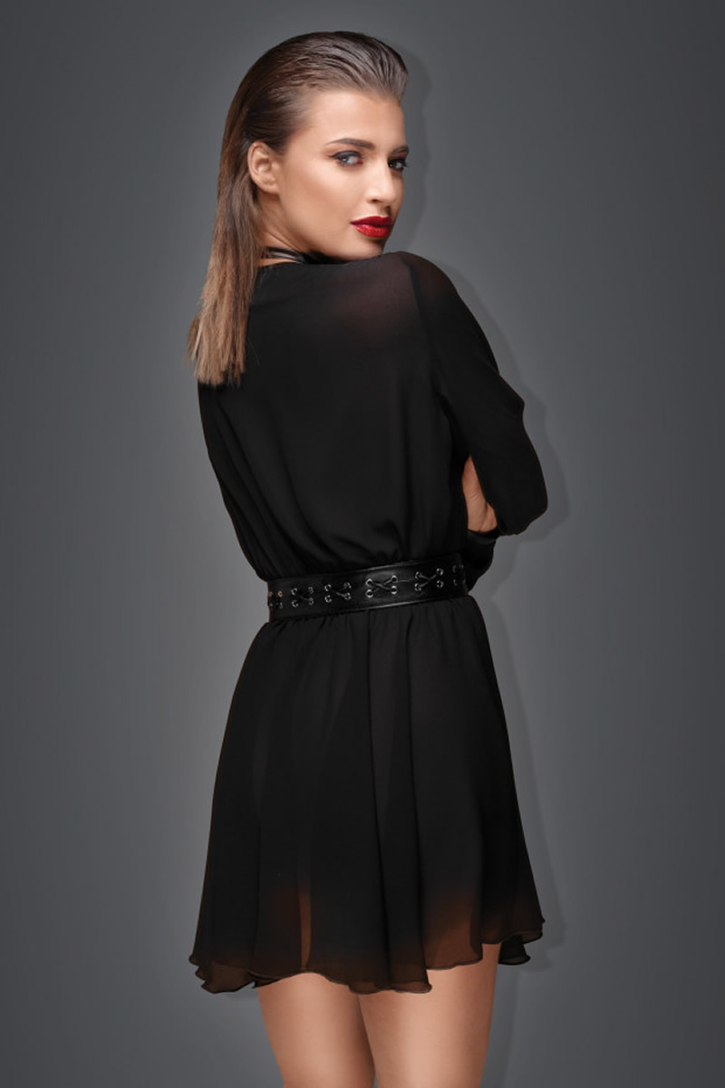 Minivestido de chiffon com gargantilha