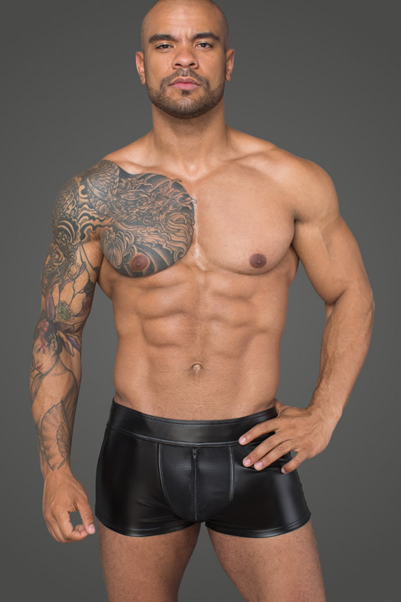 Calções para homem em powerwetlook